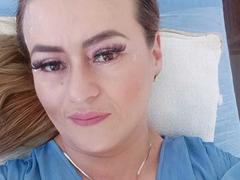 Maghentaa - blond female webcam at xLoveCam