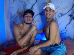 MaikolAndAndry from xLoveCam