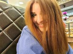 MaisieVandenberghe - female with black hair and  big tits webcam at xLoveCam