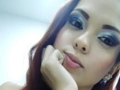 MaisyWarner - female with black hair and  small tits webcam at ImLive