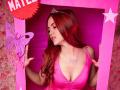 MaisyWarner - female with black hair and  small tits webcam at ImLive