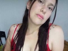 MaiteRM - female webcam at xLoveCam