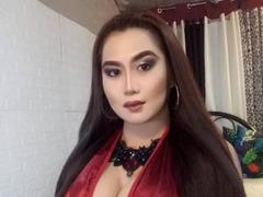 MajesticTransCummer - shemale with black hair and  small tits webcam at xLoveCam