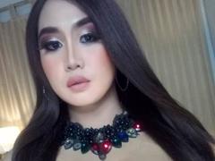 MajesticTransCummer - shemale with black hair and  small tits webcam at xLoveCam