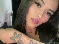 MajoJones - female with  small tits webcam at xLoveCam