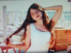 MalaniSweety - female with brown hair and  small tits webcam at ImLive