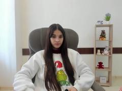 Malensia from xLoveCam