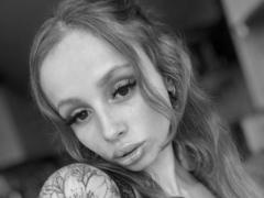MalisaKarow - female webcam at xLoveCam