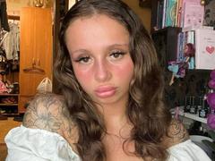 MalisaKarow - female webcam at xLoveCam