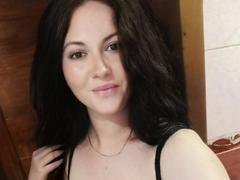 MaluskaHot - female with brown hair and  big tits webcam at xLoveCam