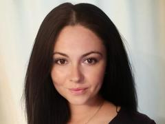 MaluskaHot - female with brown hair and  big tits webcam at xLoveCam