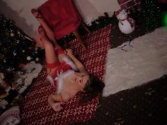 MandyPeas - female with brown hair and  small tits webcam at xLoveCam