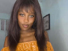 MarVie from xLoveCam