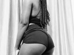 MaraBijoux - female with black hair and  small tits webcam at xLoveCam