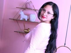 MaraVixen - female with black hair and  big tits webcam at xLoveCam