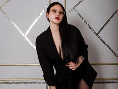 MaraVixen - female with black hair and  big tits webcam at xLoveCam