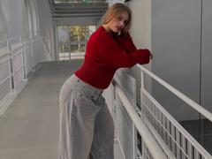 MaragretGussman - female webcam at xLoveCam