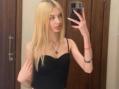 MarcellaMcleskey from xLoveCam