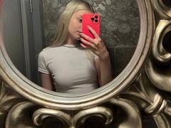 MarciaDunn-hot - blond female webcam at xLoveCam
