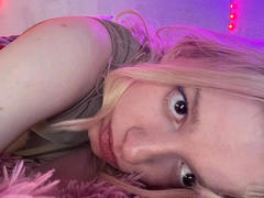 MarciaDunn-hot - blond female webcam at xLoveCam