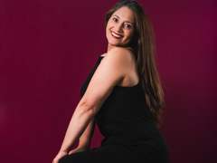 MarciaMuller - female with brown hair webcam at xLoveCam