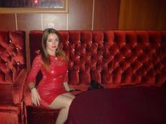 MarcilinCutie - female with red hair webcam at xLoveCam
