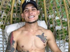 MarcusBruss - male webcam at xLoveCam