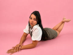 MarelingRossi - female with brown hair webcam at xLoveCam
