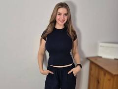 MargaretBeauty - female webcam at xLoveCam