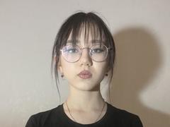 MargeretEskuchen - female with black hair webcam at xLoveCam