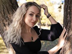 MargoHorney - blond female with  small tits webcam at xLoveCam