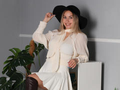 MargoReeves from LiveJasmin