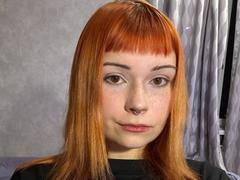 MargotBenry - female webcam at xLoveCam