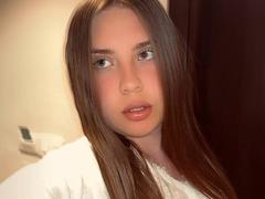 MargrettMunley from xLoveCam