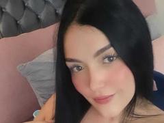 MariaKors - female with black hair and  big tits webcam at LiveJasmin
