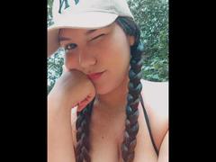 MariaRowe - female webcam at xLoveCam