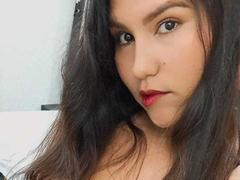 MariaRowe - female with black hair webcam at xLoveCam