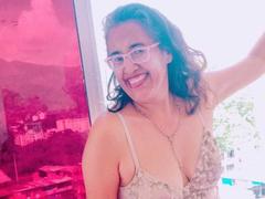 SusanaXHot69 from xLoveCam