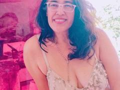 SusanaXHot69 from xLoveCam