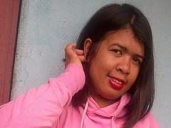 MariahSquirting69 from xLoveCam