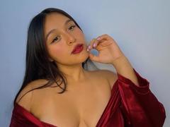 MarianaVargas - female with black hair and  big tits webcam at LiveJasmin