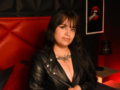 MarianneHills from LiveJasmin