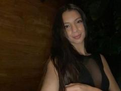 MarianneLane - blond female webcam at LiveJasmin