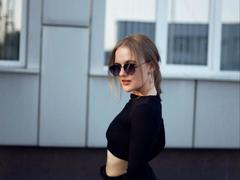MaribelRiverr - female webcam at xLoveCam