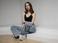 MarieLoving from xLoveCam