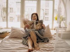 MichelleStorm - female with black hair and  small tits webcam at xLoveCam