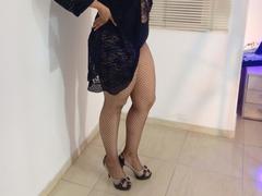 Mariehss - female with brown hair and  small tits webcam at xLoveCam