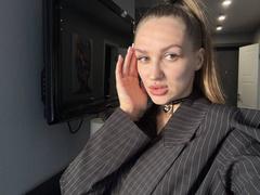 MarilynRerro from LiveJasmin