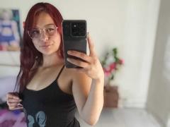 MarilynRouse - female with red hair webcam at xLoveCam