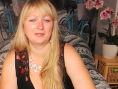 EvaxLove - blond female with  big tits webcam at ImLive